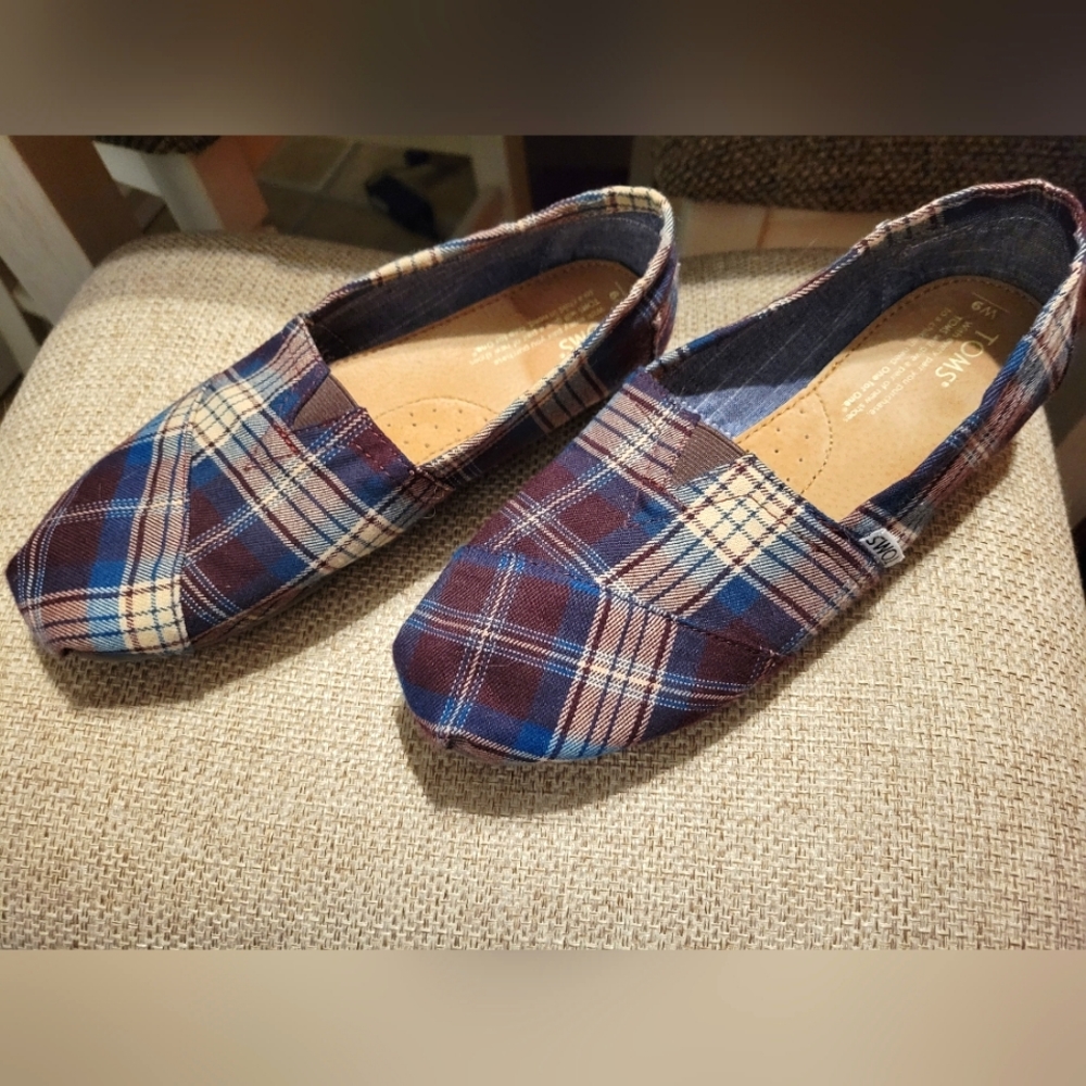 Plaid Tom's 9